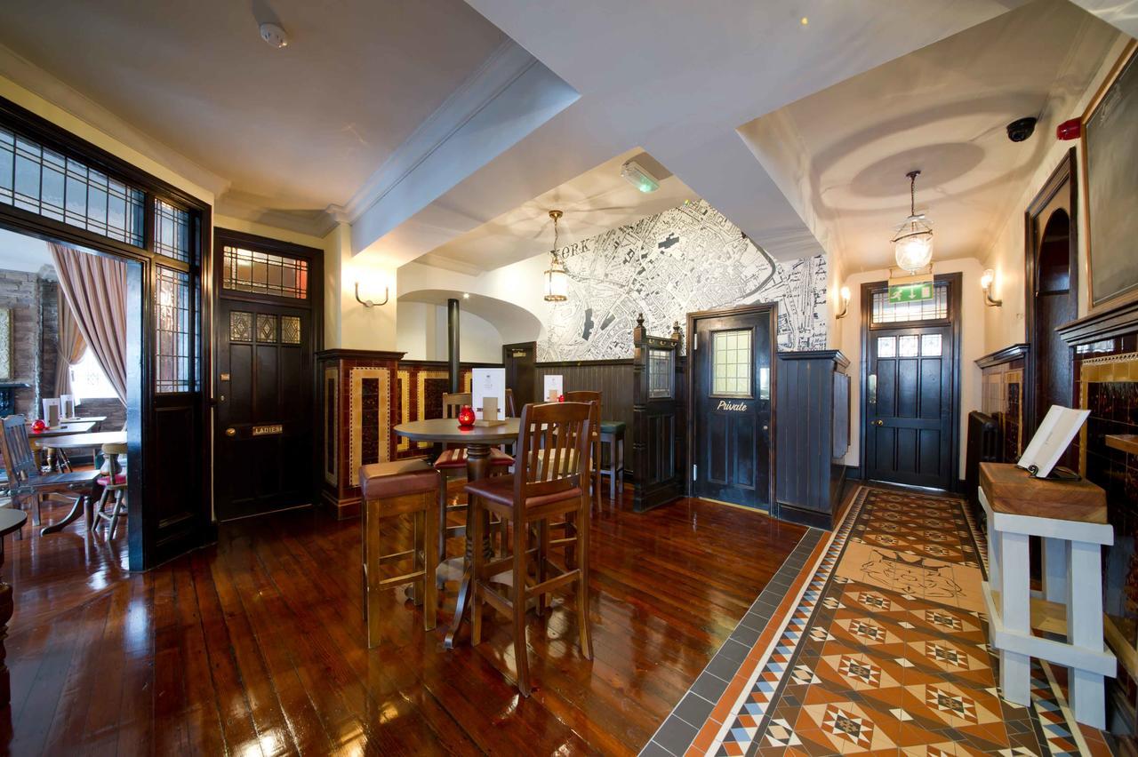 The Rose & Crown York — Fotos 3